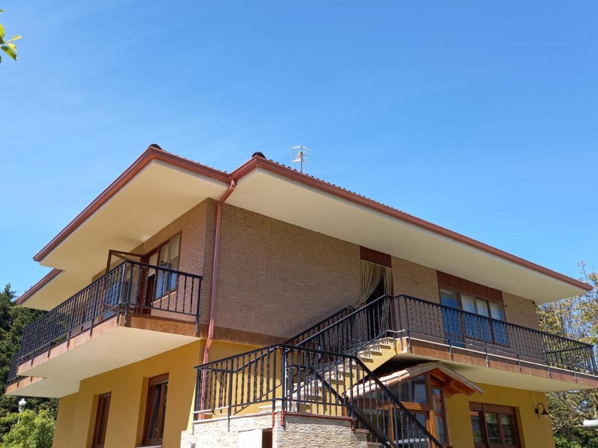 Villa La Rufina Noja Buitenkant foto